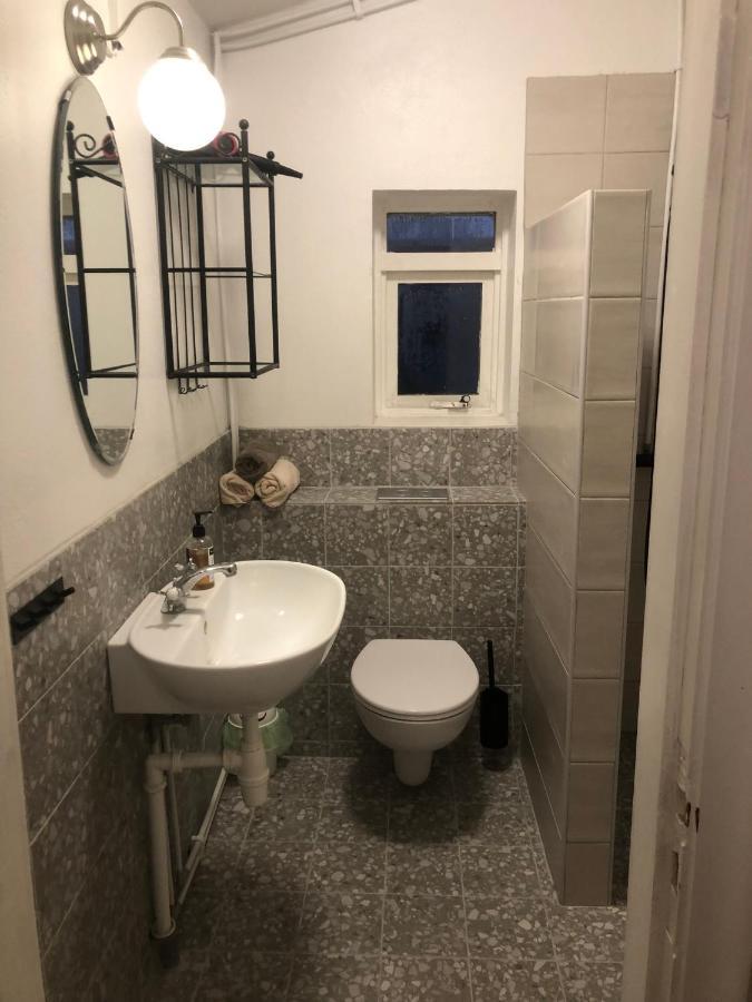 Bessastathir Guesthouse Хвамстанги Екстериор снимка